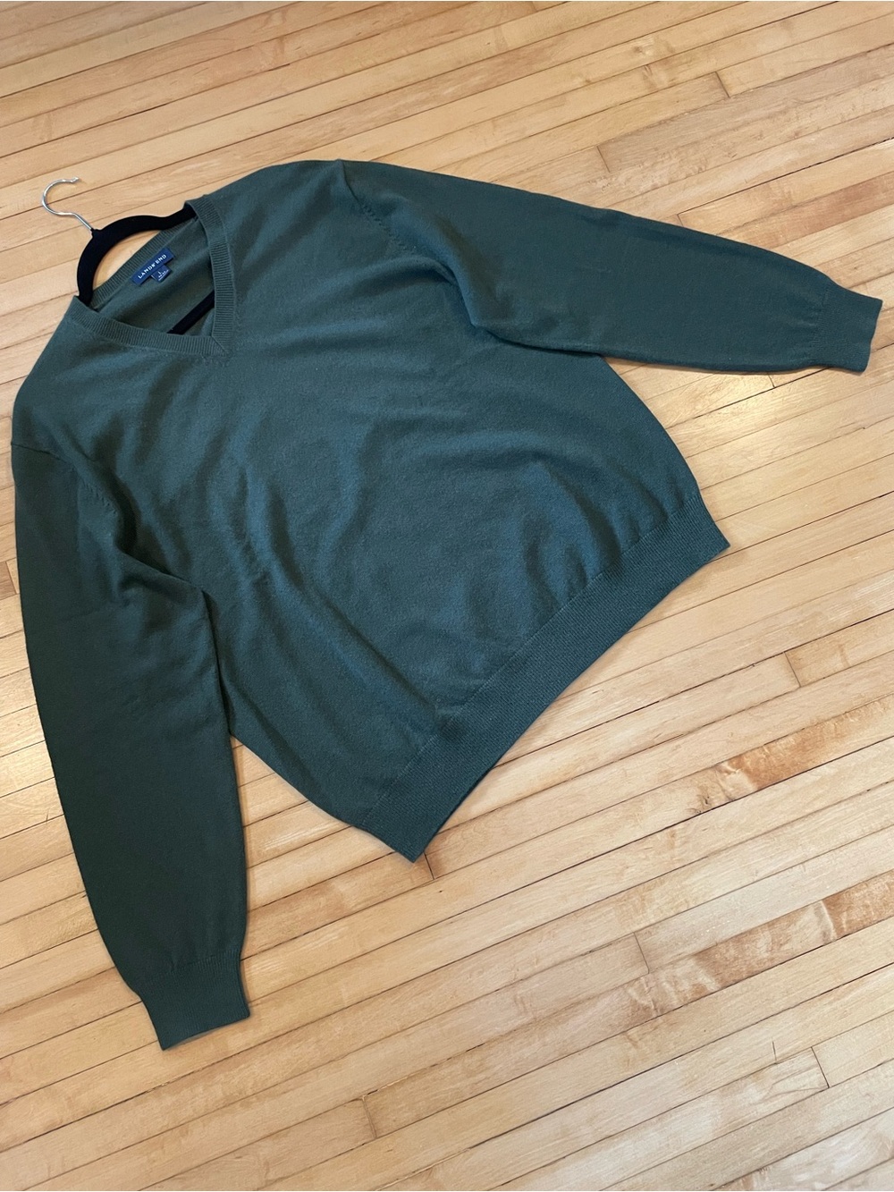 LANDS’ END Cashmere Sweater High V Neck Army Olive Green Closet Staple Casual